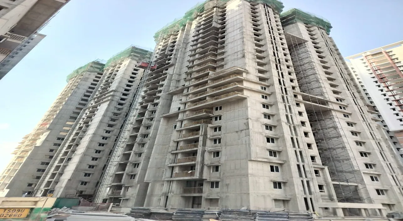 (JUL 2025) BLOCK-C: 15TH FLOOR WALL PUNNING WORK IS IN PROGRESS