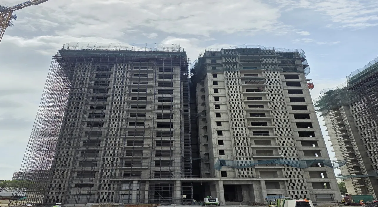 (JUL 2025) BLOCK – C: 16TH FLOOR STRUCTURAL WORK IS IN PROGRESS