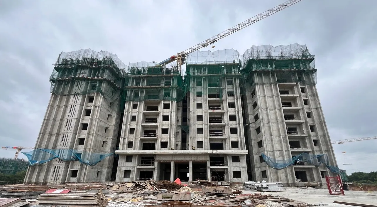 (JUL 2025) BLOCK-H: 7TH FLOOR ROOF SLAB WORK IS COMPLETED 