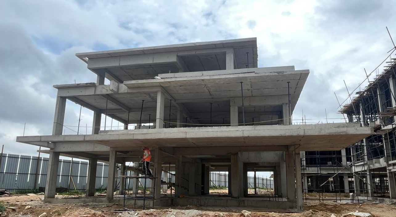 (JUL 2025) VILLA #28: SECOND FLOOR ROOF SLAB WORK IS COMPLETED	