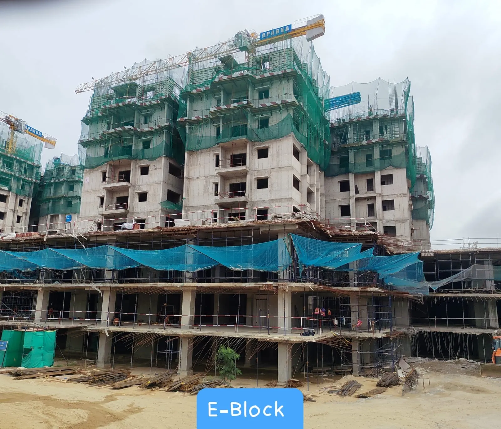 (JUL 2025) BLOCK E:  4TH FLOOR ROOF SLAB WORK IS IN PROGRESS