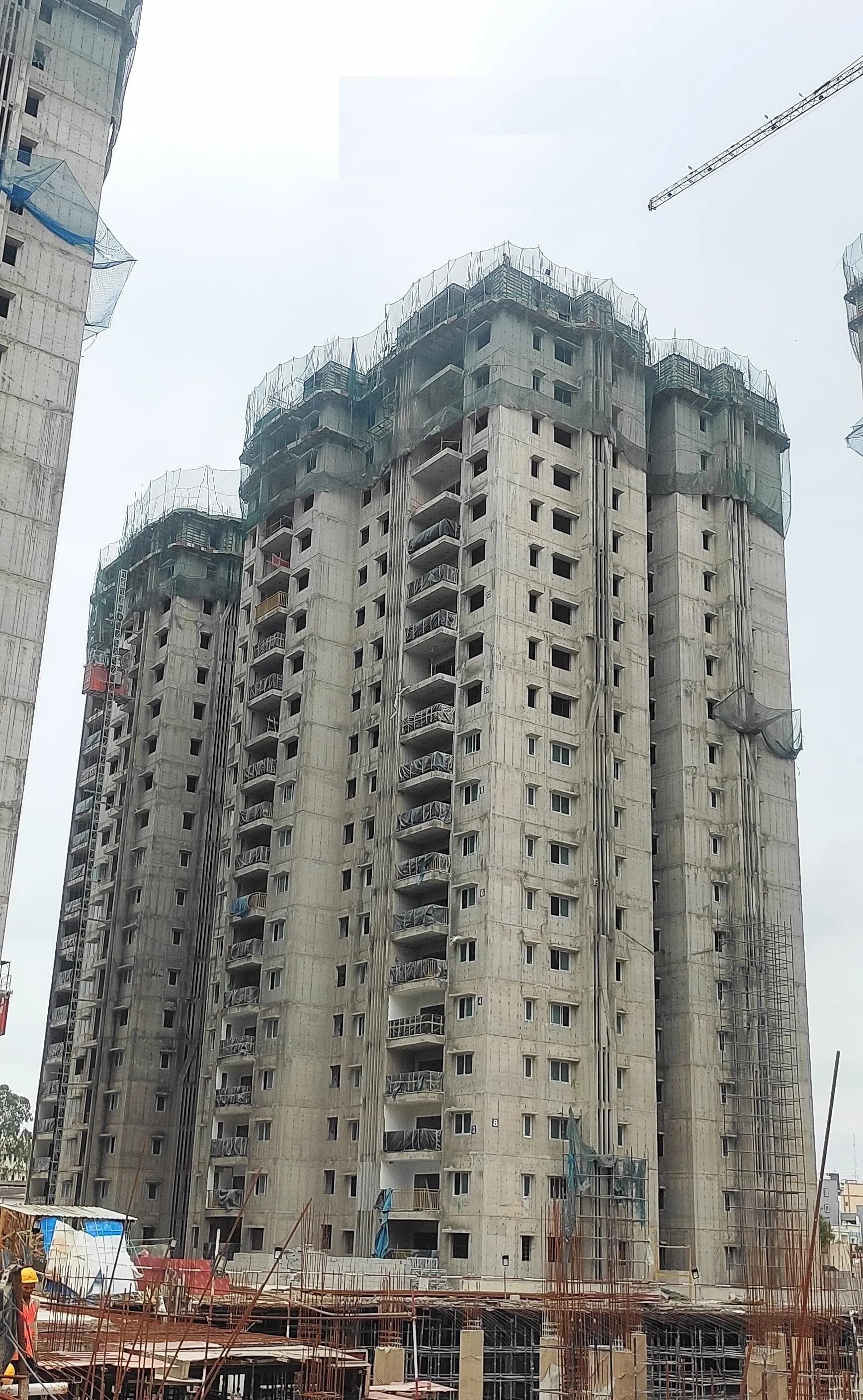 (JUL 2025) BLOCK-B: 19TH FLOOR SLAB WORK IS IN PROGRESS
